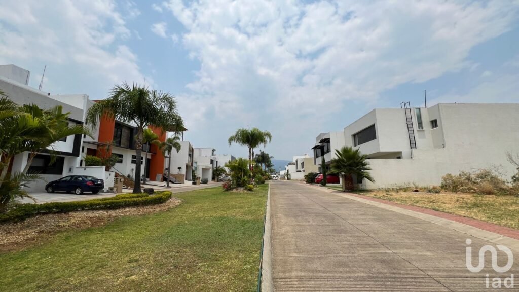 Venta Lotes con seguridad en Zona Norte, Cuernavaca, Morelos