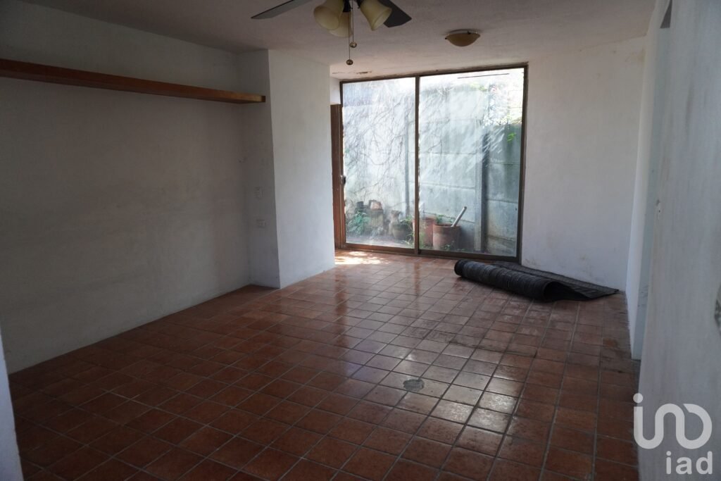 Casa en Venta en Contry La Silla, Nuevo Leon