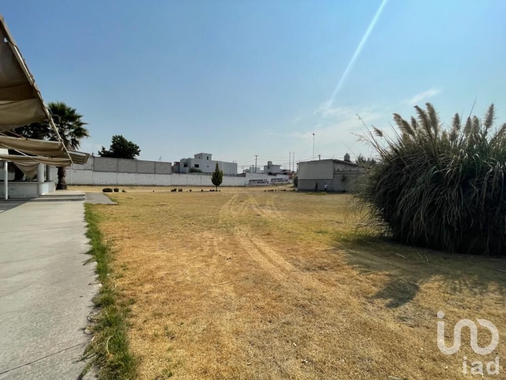 Terreno en Venta a Pie de Carretera en Amozoc