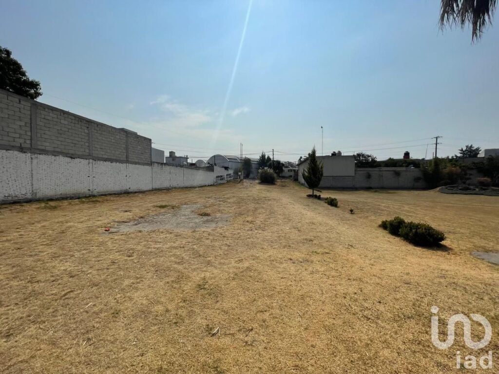Terreno en Venta a Pie de Carretera en Amozoc