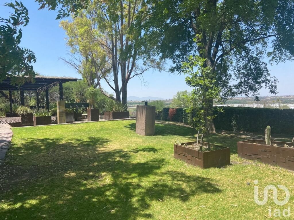 Venta de Terreno en El Encino en Querètaro