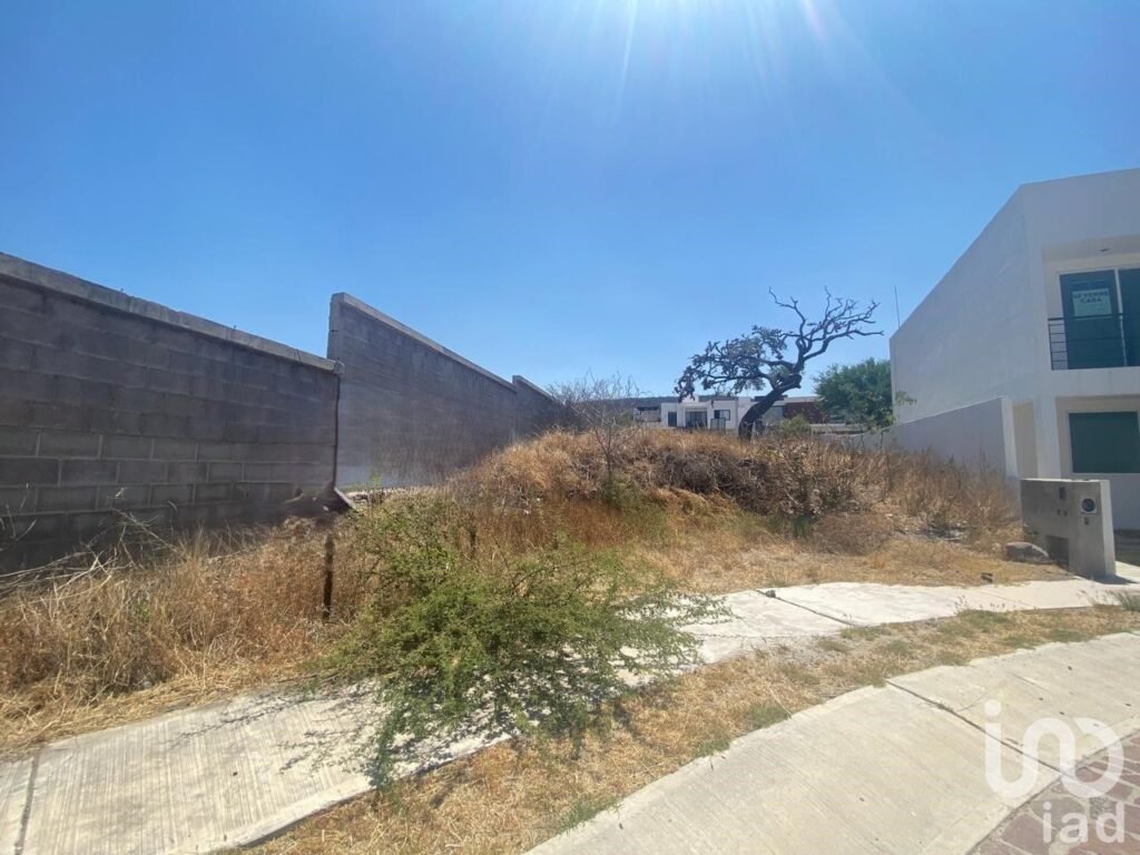 Venta de Terreno en El Encino en Querètaro