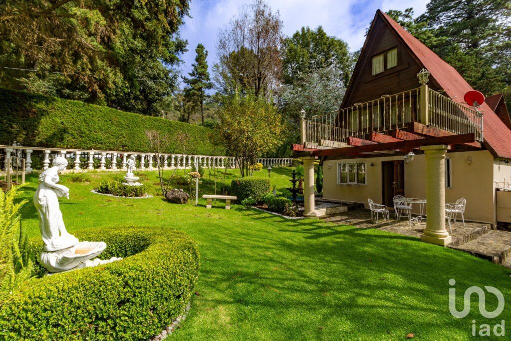 Casa en Venta en Saint Moritz Huitzilac Morelos en Zona Boscosa