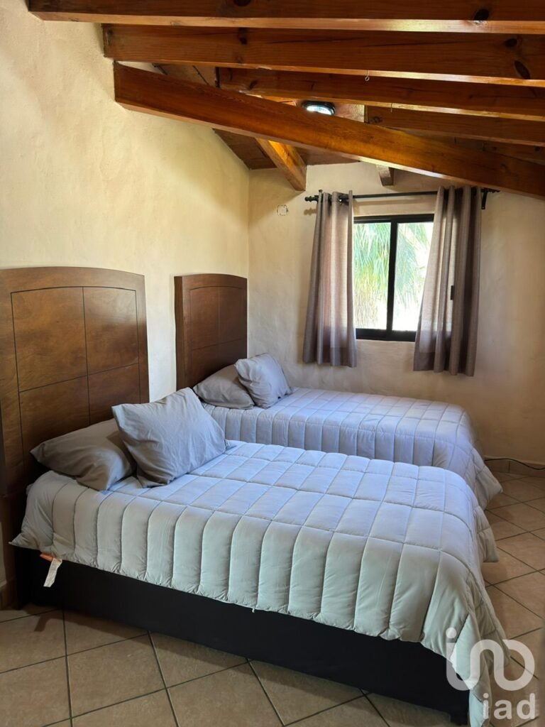 Casa en venta para fin de semana o renta vacacional cerca de Tequesquitengo, Cuernavaca