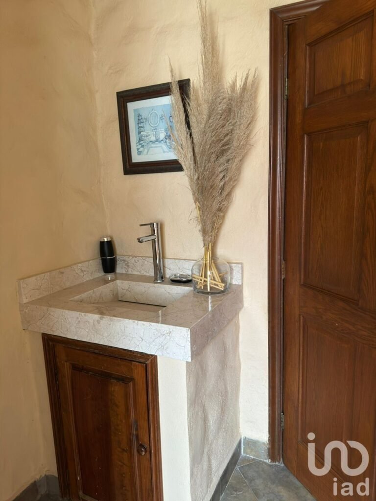 Casa en venta para fin de semana o renta vacacional cerca de Tequesquitengo, Cuernavaca