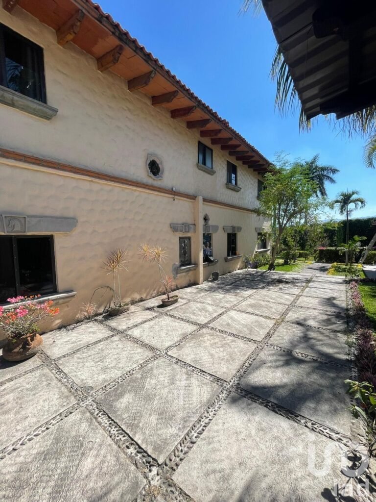 Casa en venta para fin de semana o renta vacacional cerca de Tequesquitengo, Cuernavaca