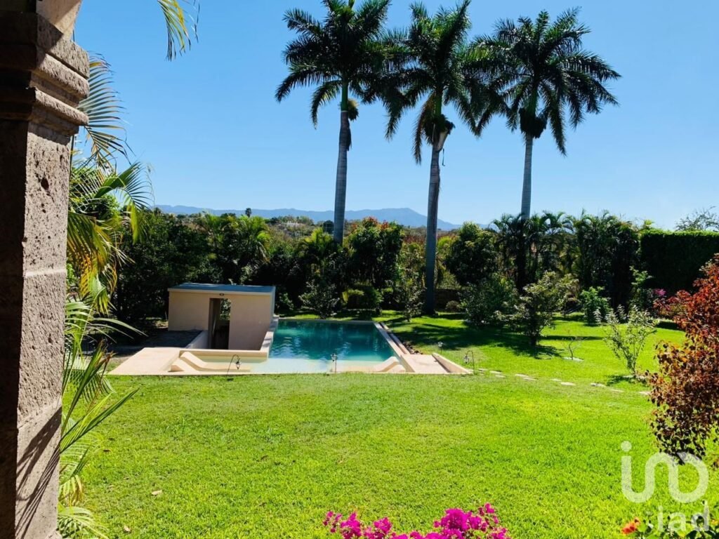 Casa en venta para fin de semana o renta vacacional cerca de Tequesquitengo, Cuernavaca