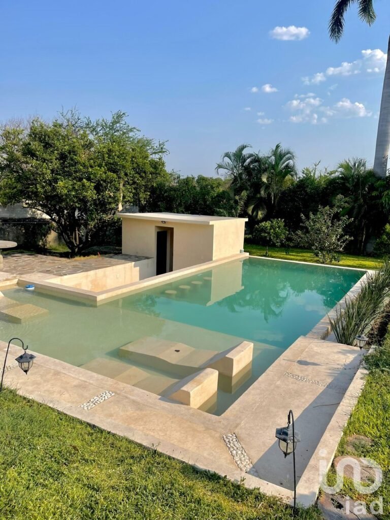 Casa en venta para fin de semana o renta vacacional cerca de Tequesquitengo, Cuernavaca
