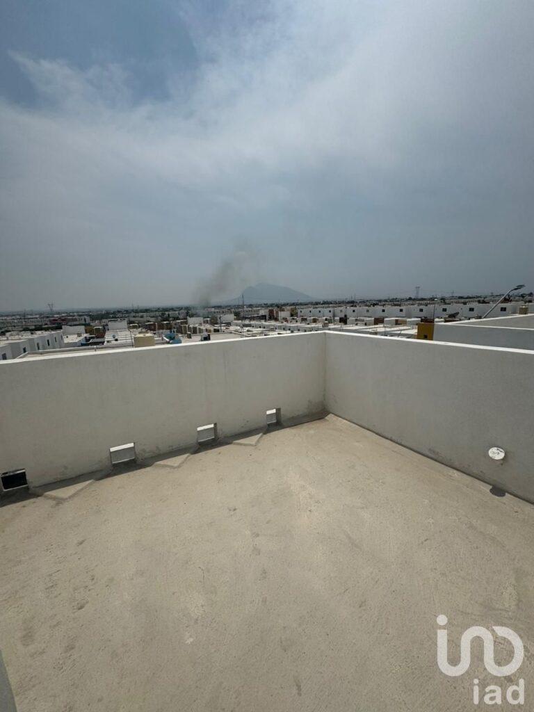 CASA EN VENTA EN SAN MIGUEL DEL PARQUE, ESCOBEDO N.L.