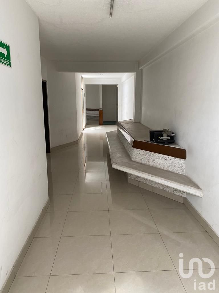 OFICINAS CON BODEGA EN VENTA RESIDENCIAL ARBOLEDAS CELAYA