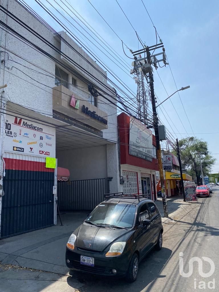 OFICINAS CON BODEGA EN VENTA RESIDENCIAL ARBOLEDAS CELAYA