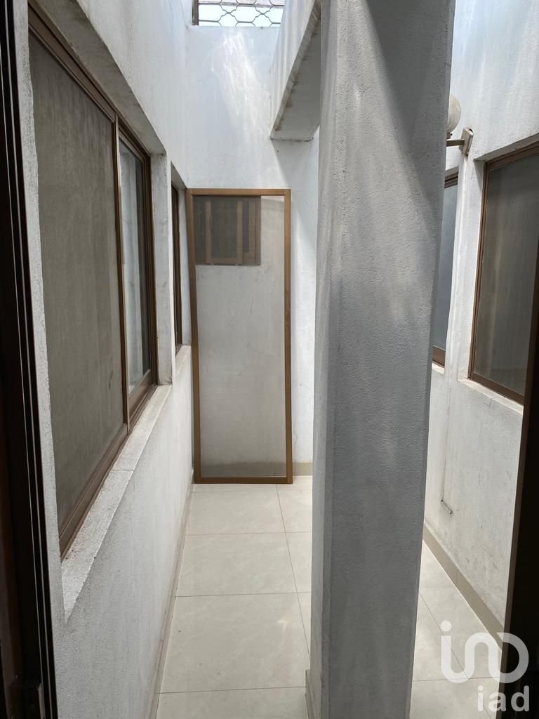 OFICINAS CON BODEGA EN VENTA RESIDENCIAL ARBOLEDAS CELAYA