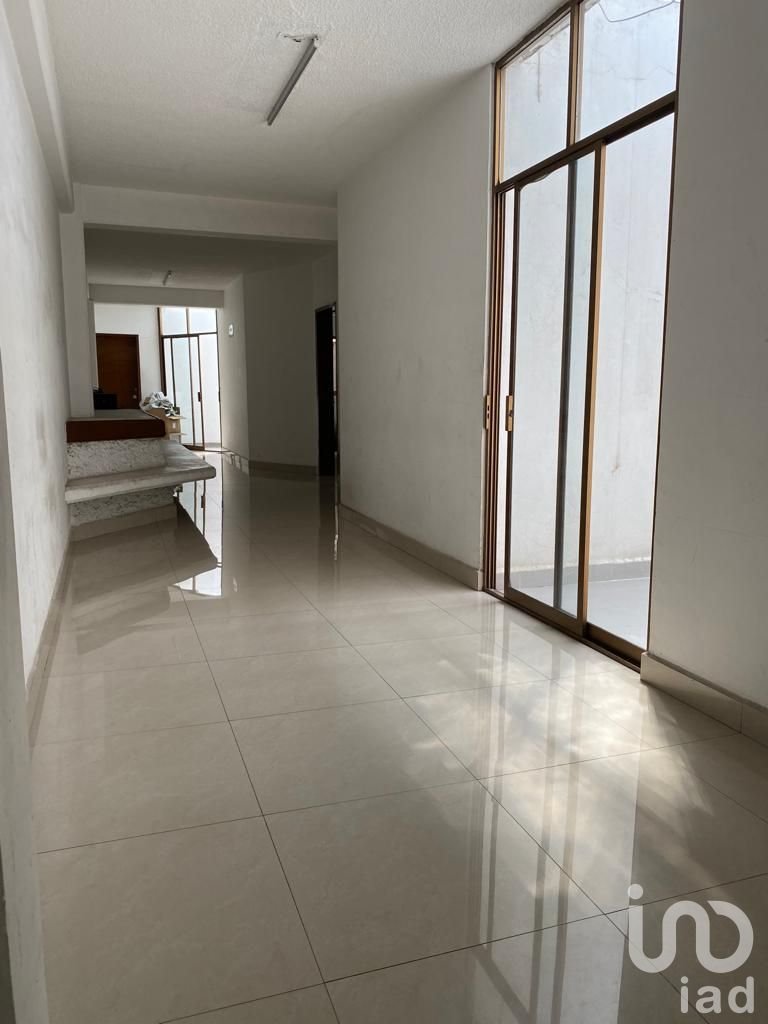 OFICINAS CON BODEGA EN VENTA RESIDENCIAL ARBOLEDAS CELAYA