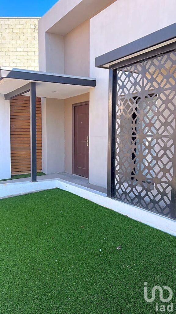 Casa en Renta en Privada Cataviñá, Dos recámaras, amueblada o sin amueblar, Mexicali.