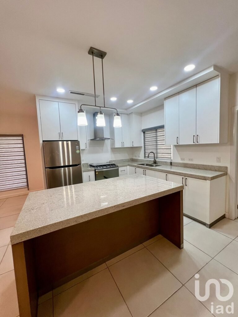 Casa en Renta en Privada Cataviñá, Dos recámaras, amueblada o sin amueblar, Mexicali.