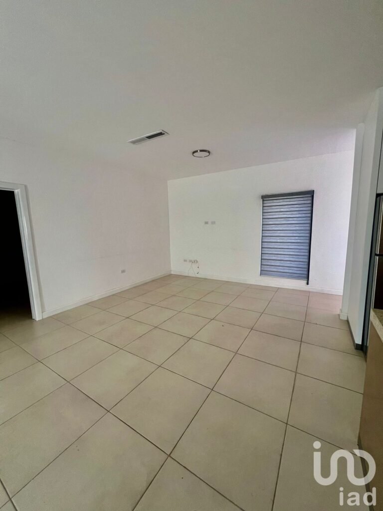 Casa en Renta en Privada Cataviñá, Dos recámaras, amueblada o sin amueblar, Mexicali.