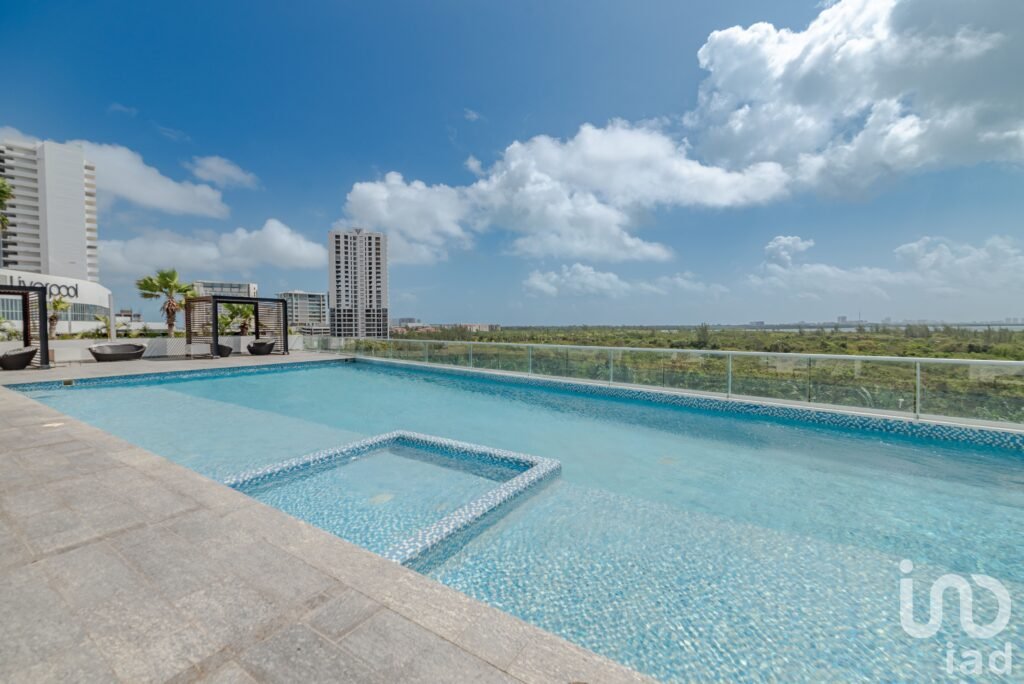 DEPARTAMENTO PENT HOUSE EN VENTA EN MALECÓN AMÉRICAS