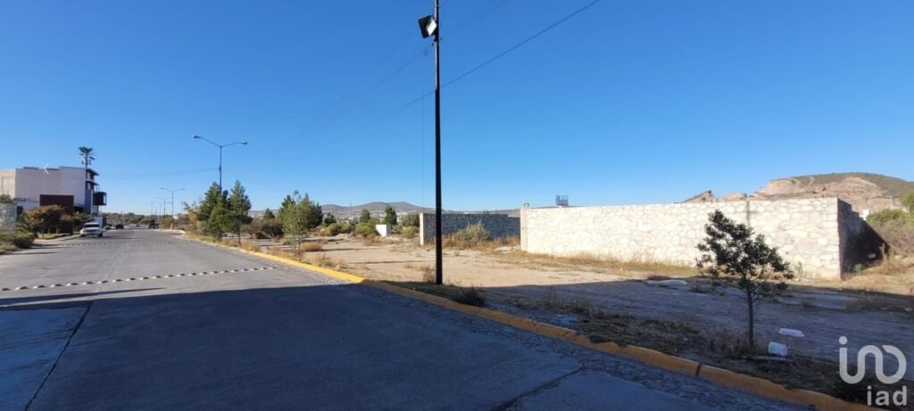 Se vende terreno comercial en la Villas la Concepción, Pachuca, Hidalgo.