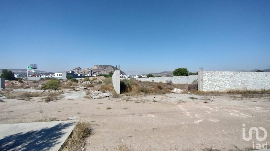Se vende terreno comercial en la Villas la Concepción, Pachuca, Hidalgo.
