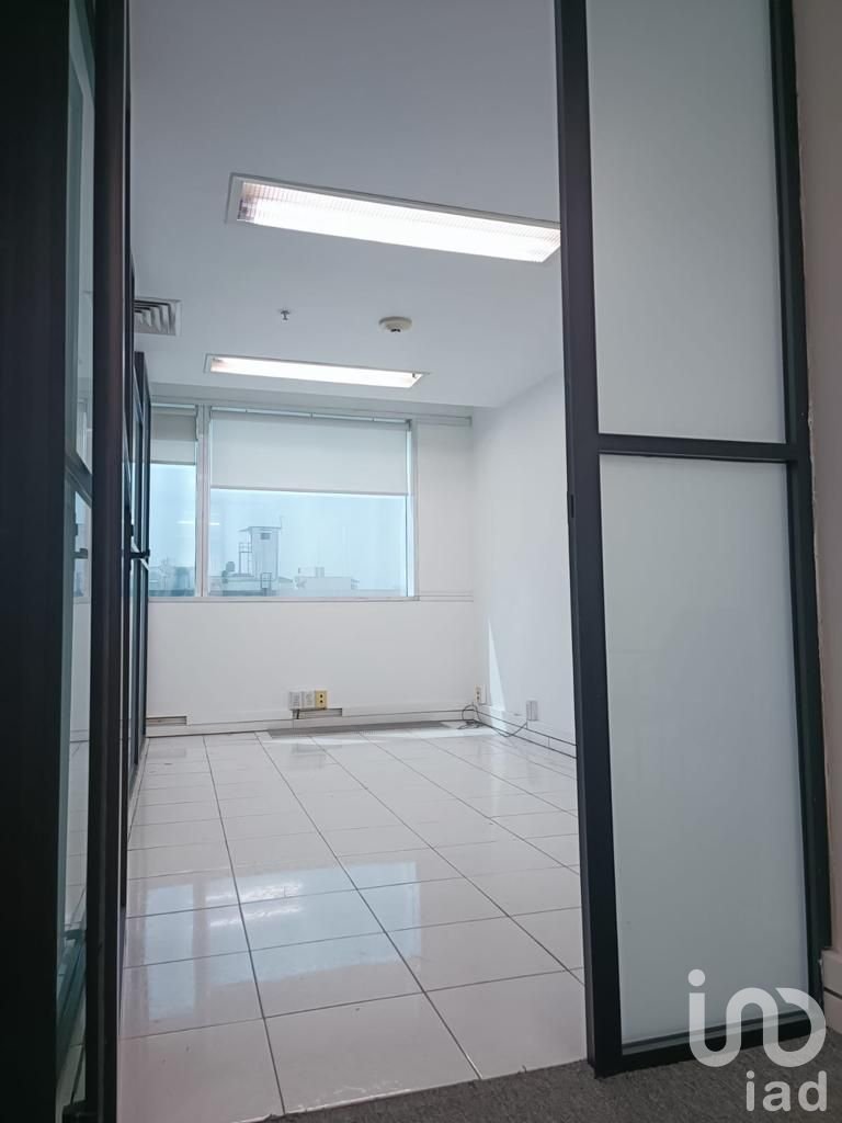 OFICINA EN RENTA EN NAPOLES, BENITO JUAREZ.