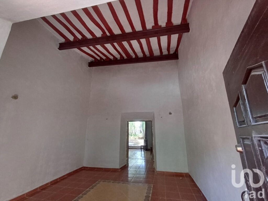 VENDO CASONA PARA NEGOCIO EN CENTRO HSITORICO DE VALLADOLID, YUCATAN