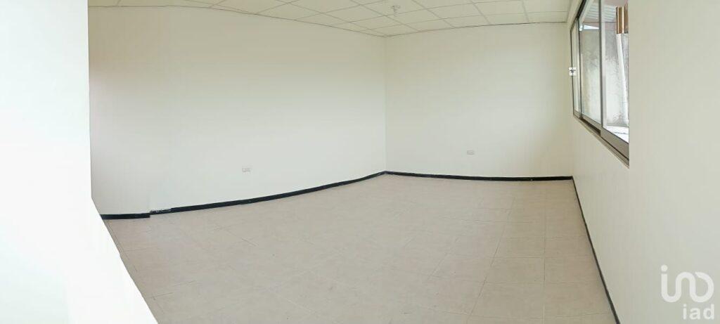 VENTA DE EDIFIO BREMOT