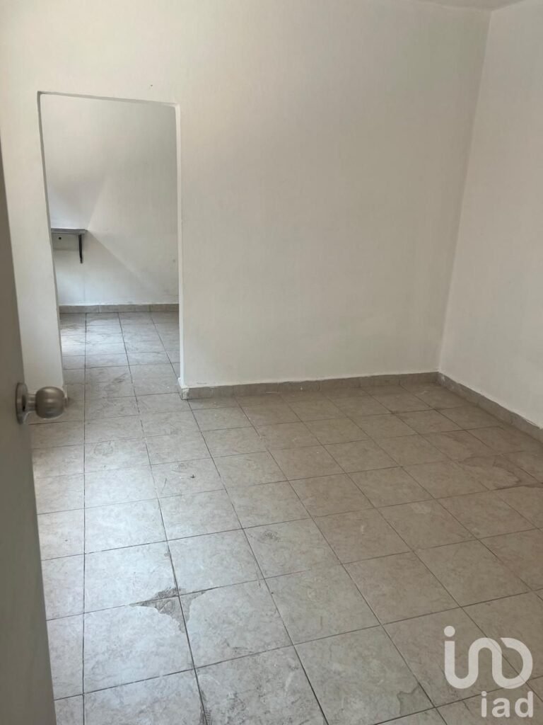 CASA EN VENTA EN SANTA CLARA COATITLA