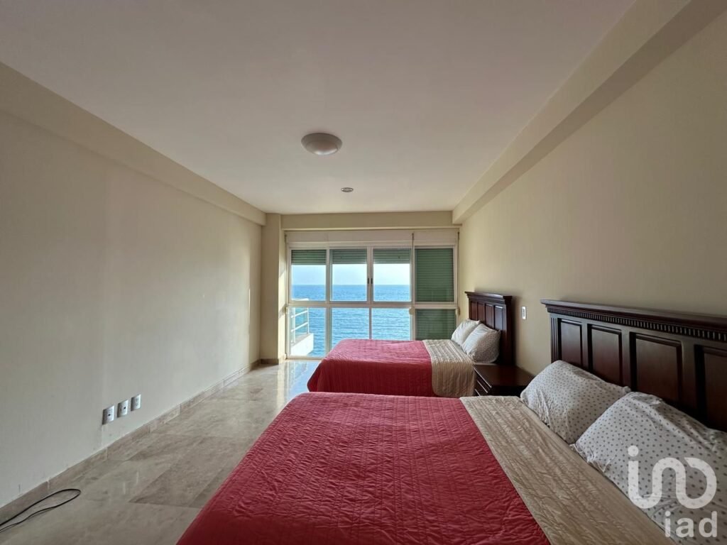 Departamento de dos niveles a Pie de playa, Mazatlán, Sinaloa