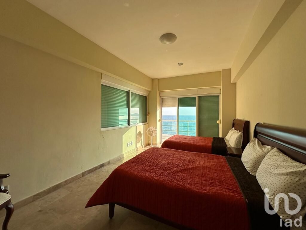 Departamento de dos niveles a Pie de playa, Mazatlán, Sinaloa