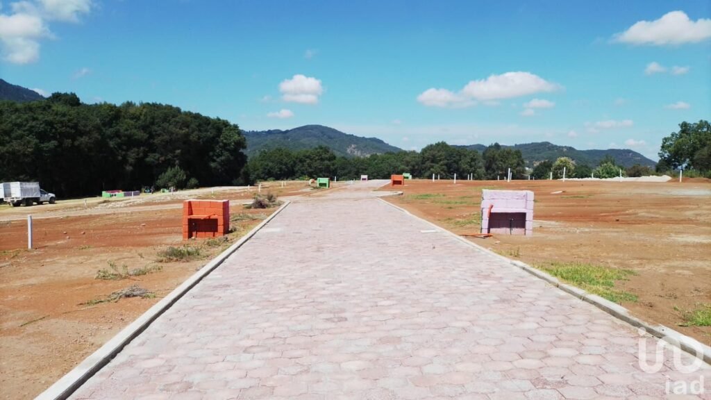 TERRENO EN VENTA EN FRACCIONAMIENTO REFUGIO DE LAS ESTRELLAS,OMITLAN,HGO.