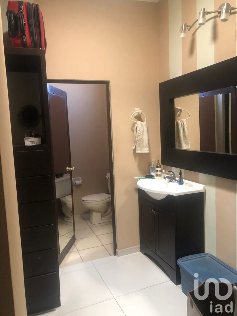Casa en Renta en Privada Montecarlo 3, Zona Dorada, Mexicali