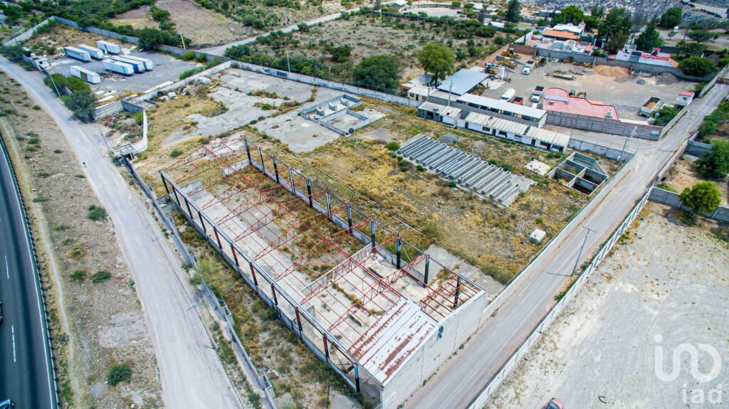 Terreno Industrial sobre carretera San Juan del Rio a Palmillas Queretaro