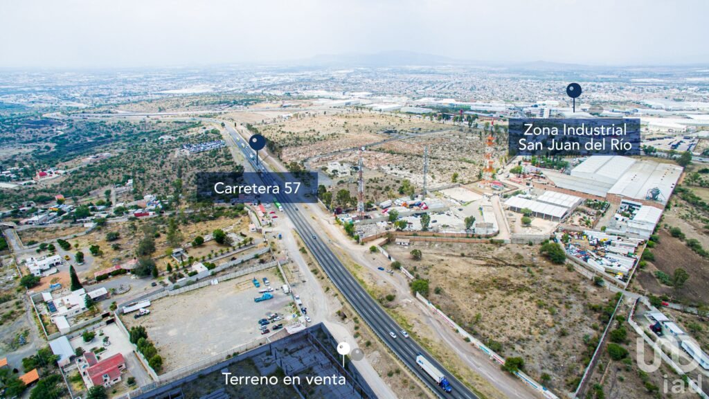 Terreno Industrial sobre carretera San Juan del Rio a Palmillas Queretaro