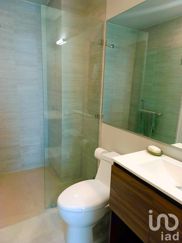 DEPARTAMENTOS EN VENTA EN TORRE COLONIA LA FAMA, SANTA CATARINA, NUEVO LEON