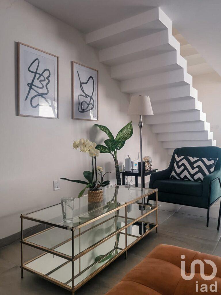 Casa de autor en Jicuri Zibata, El Marques Queretaro CP. 76269