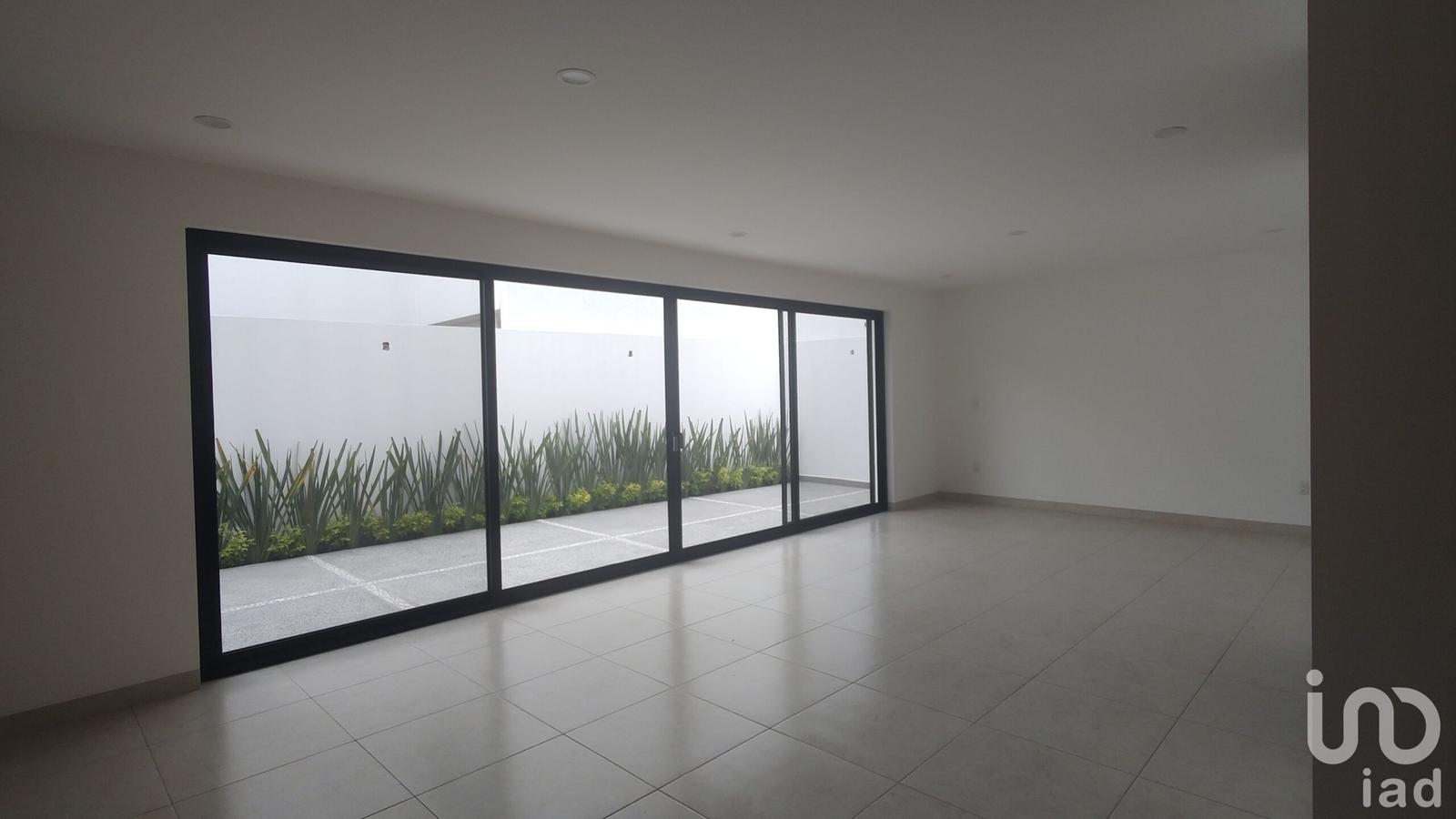 Casa en venta en Pueblo Nuevo, Corregidora Queretaro