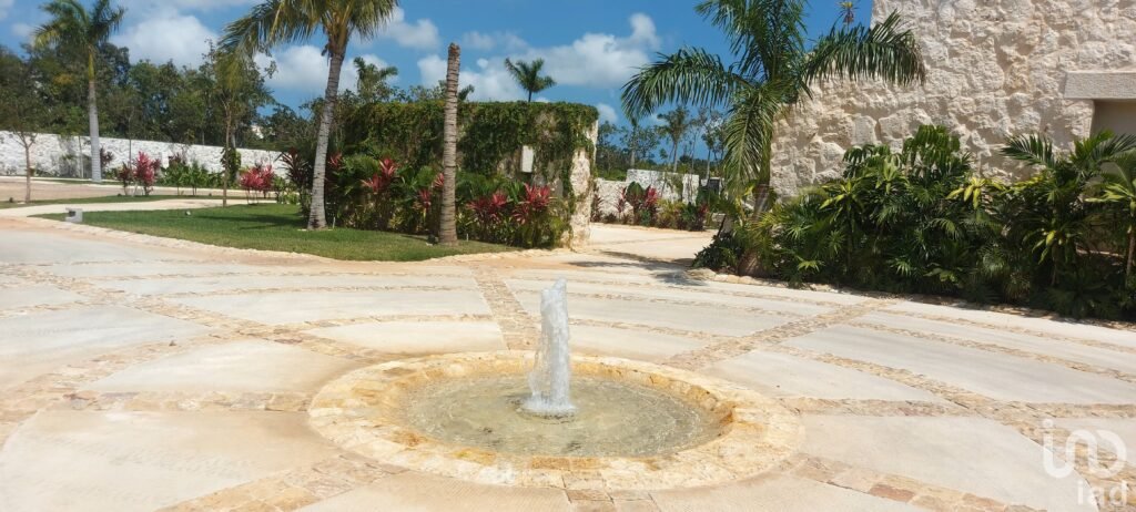 Terreno Habitacional en Residencial Cancún Quintana Roo