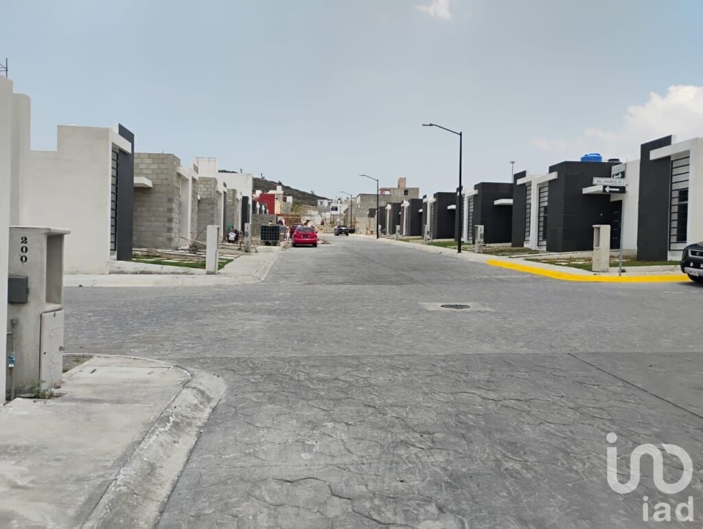 Casa en Mineral de la Reforma a pocos minutos de Hospitales y UAEH