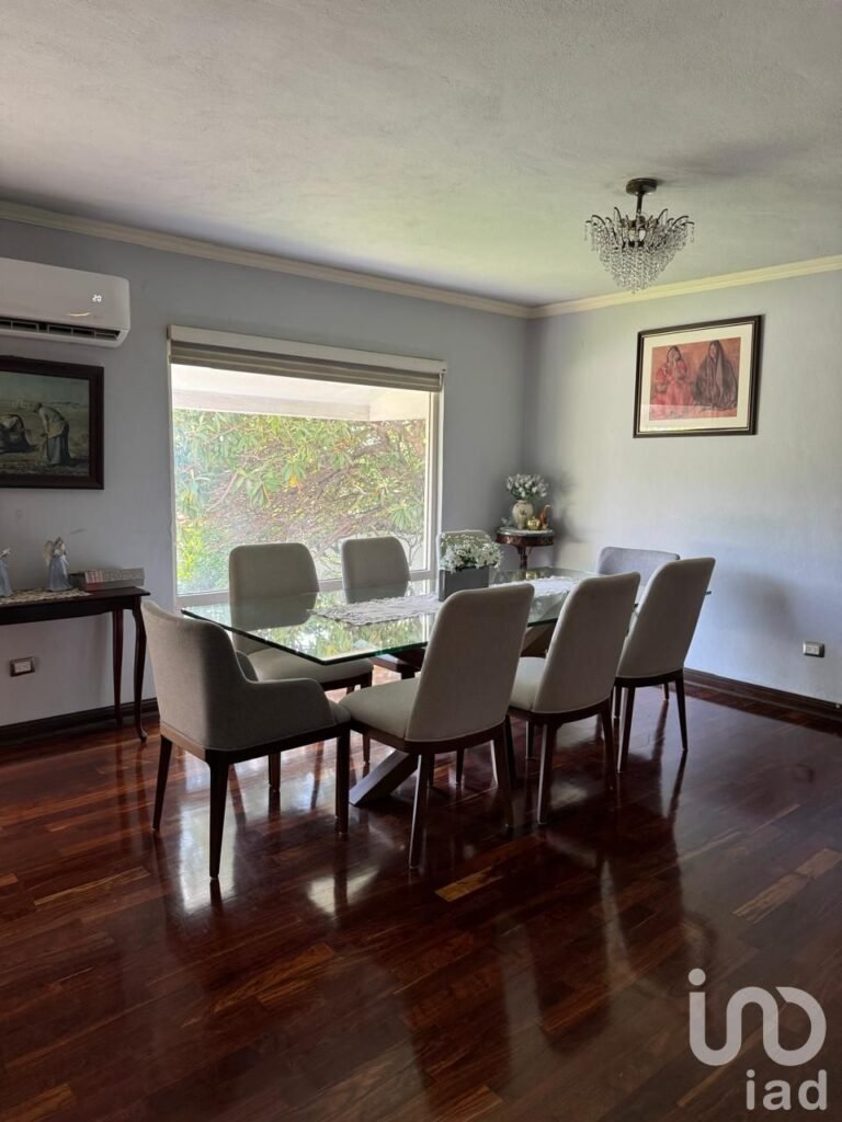 RESIDENCIA EN VENTA EN CONTRY LA SILLA