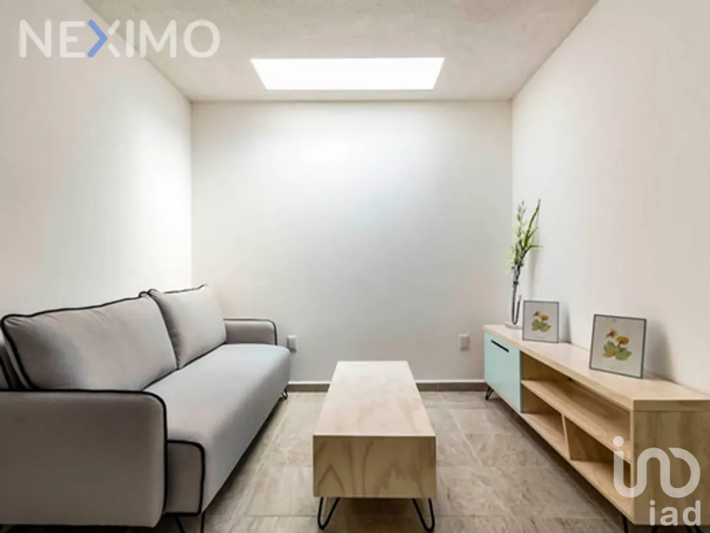 Casa en Venta con Alberca y Seguridad en Condominio en Tezoyuca Morelos