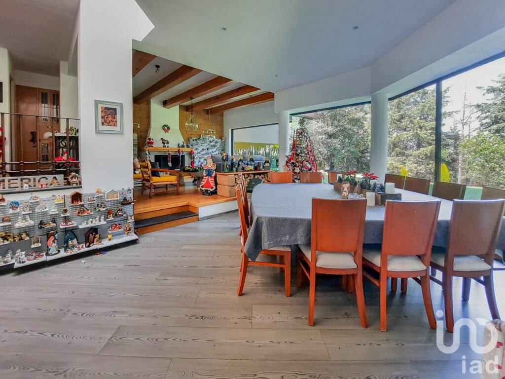 Casa en Venta con vigilancia a 15 minutos de Santa Fe, Cuajimalpa, CDMX