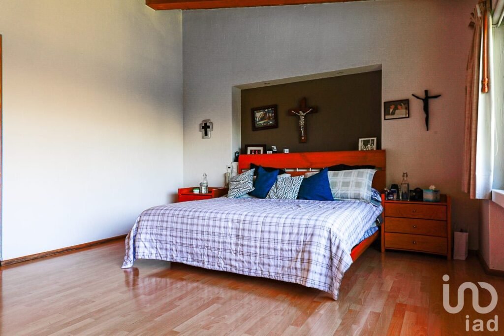 Casa en Venta con vigilancia a 15 minutos de Santa Fe, Cuajimalpa, CDMX