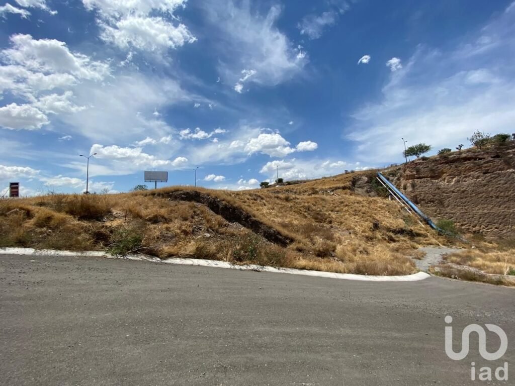 TERRENO EN PIAMONTE QUERETARO