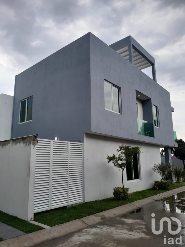 Venta de Casa en La Rua Residencial San Agustín, Tlajomulco Jal.