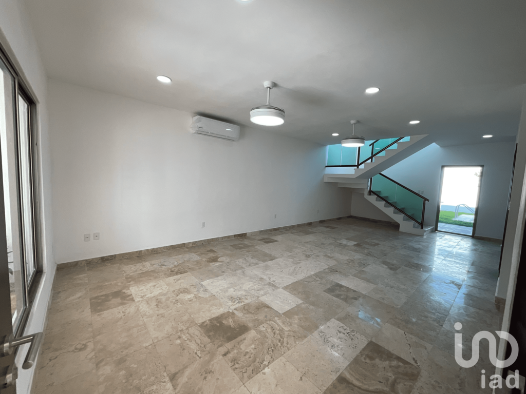 CASA EN VENTA EN CONKAL, YUCATÁN