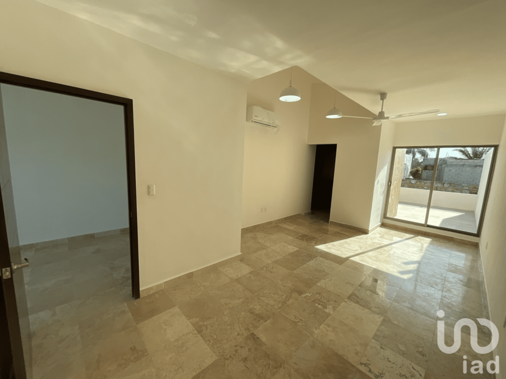 CASA EN VENTA EN CONKAL, YUCATÁN