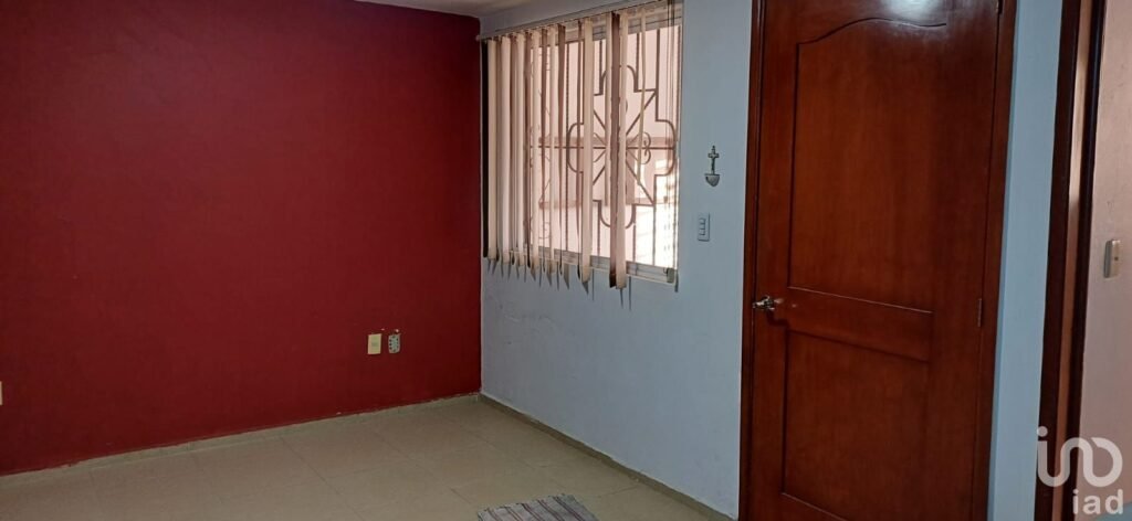 CASA EN VENTA EN FRACC. SAN CRISTOBAL