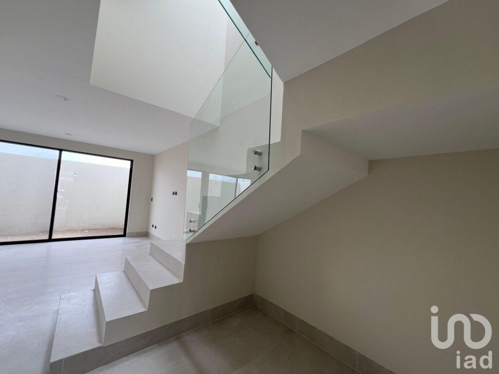 Casa a estrenar en Punta del Cielo