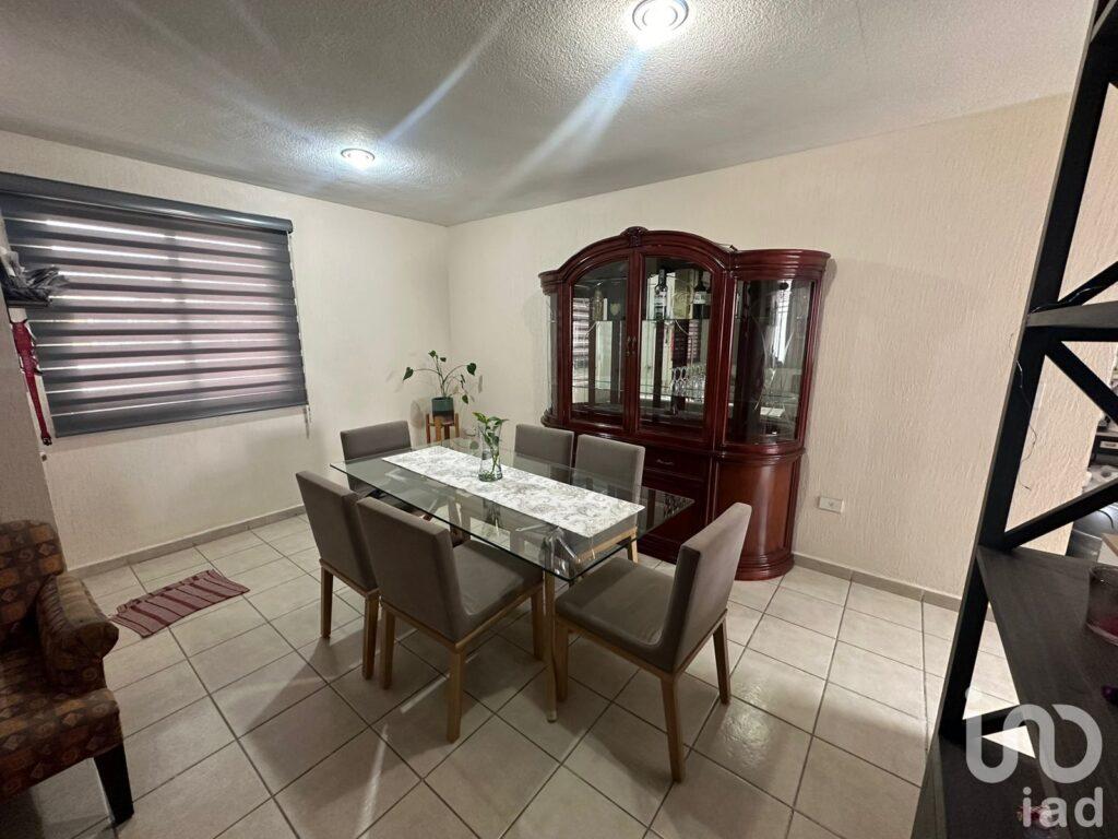 Se vende Casa en Privada Paseos de los Solares en Pachuca, Hidalgo