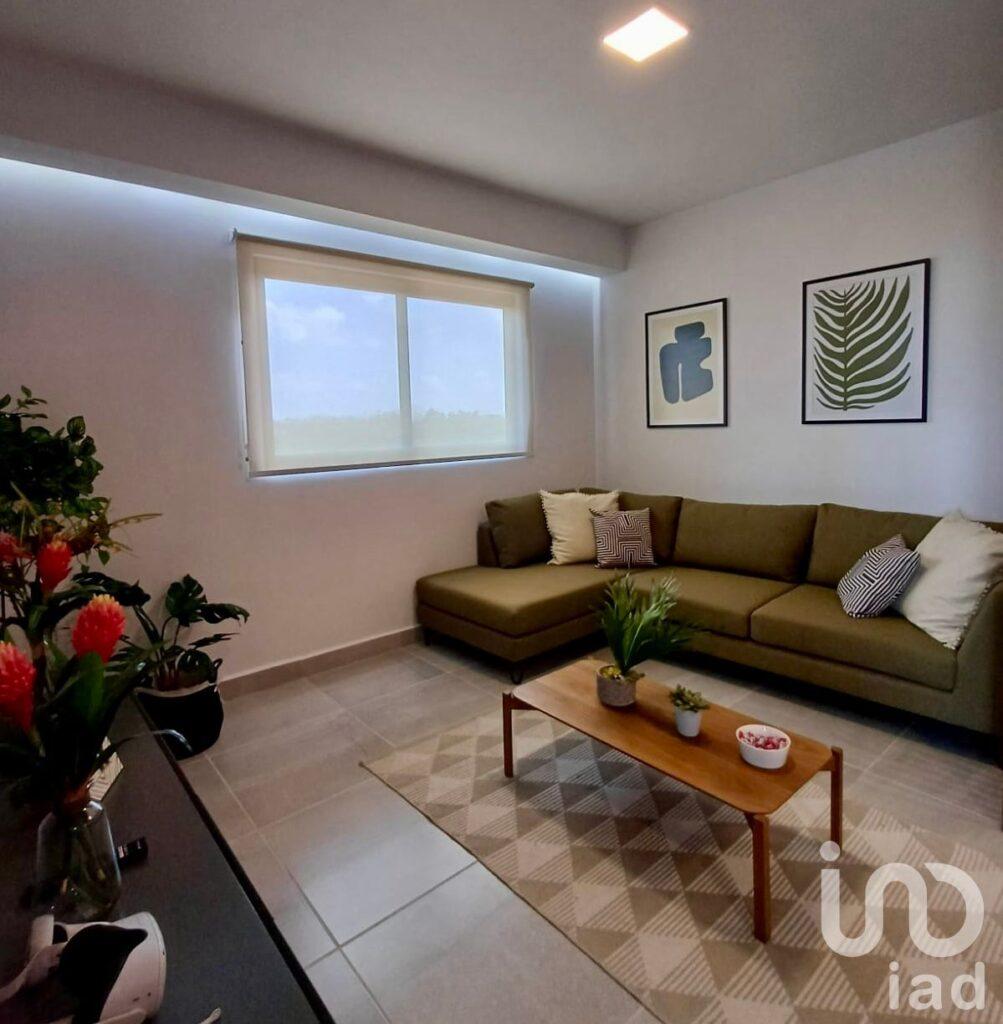 Departamento Equipado de Lujo en Avenida Huayacán